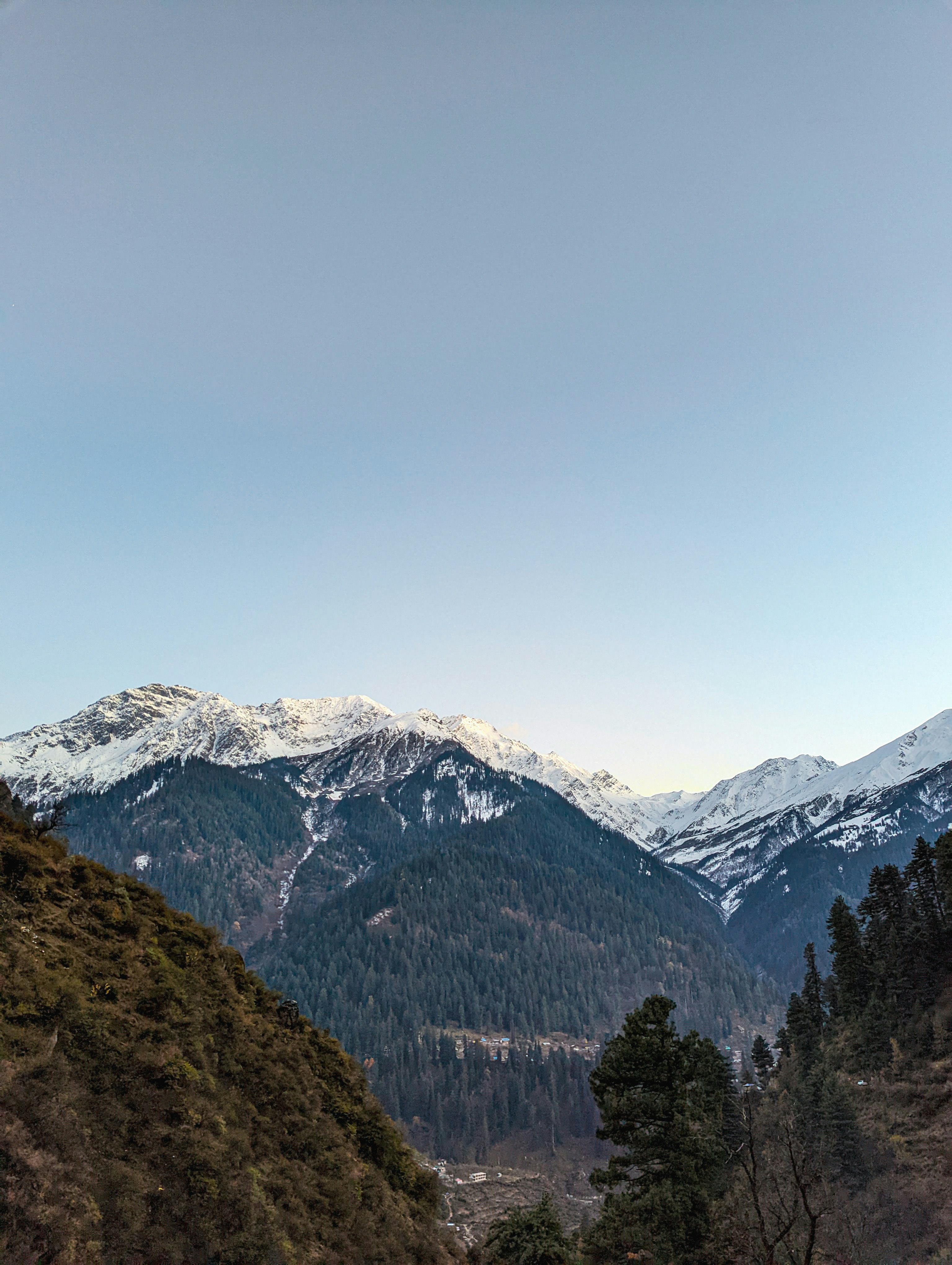 Kasol & Kheerganga Trekking Adventure